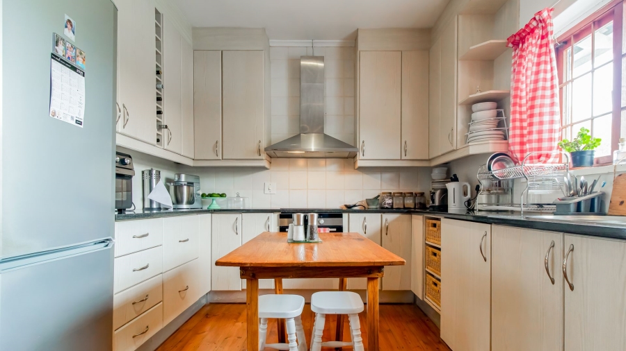 3 Bedroom Property for Sale in Plumstead Western Cape